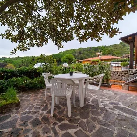 Prenotaelba Apartament Fetovaia